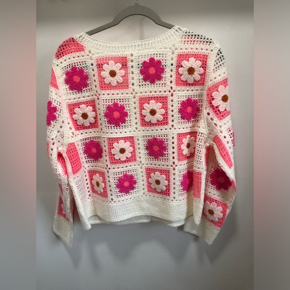 NWT Boutique BiBi Floral Embroidered Cardigan Sweater - Picture 3 of 3